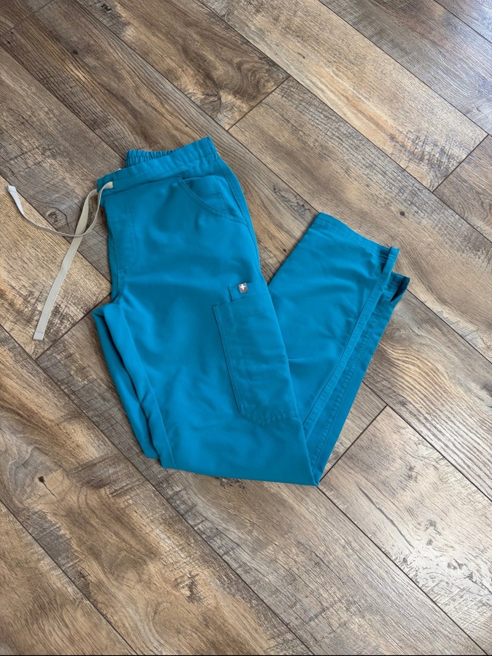 Figs Women's Teal Drawstring Cargo Joggers